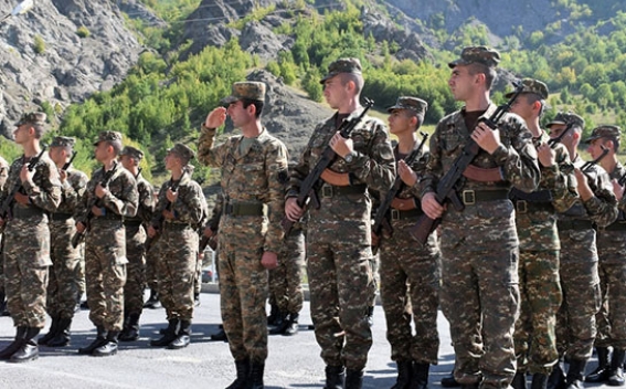 Հայաստանի Հանրապետությունում հայտարարվում է ռազմական դրություն և ընդհանուր զորահավաք